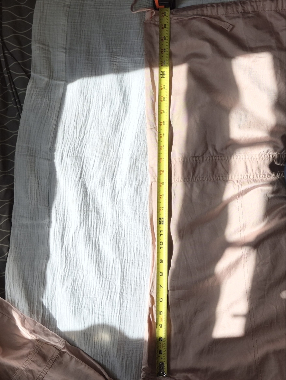 Anthropologie Pilcro Satin Parachute Pants,  Size 32, Pink, Like New - Picture 11 of 15